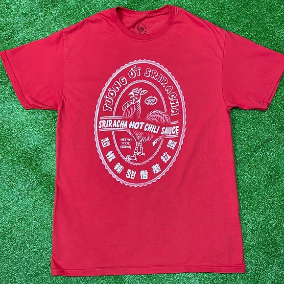 SRIRACHA HOT 🌶 CHILI SAUCE 🔥 Tee - Picture 3 of 7